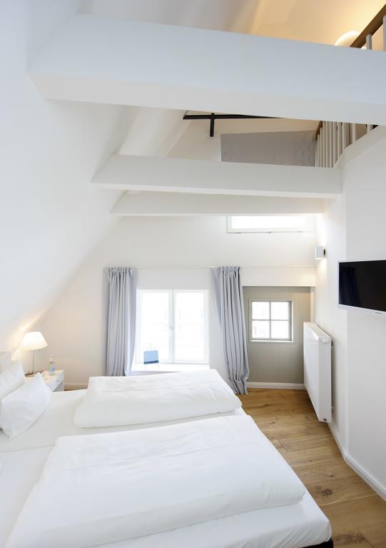 Hotel Einzigartig - Kleine Im Wasserviertel 3*